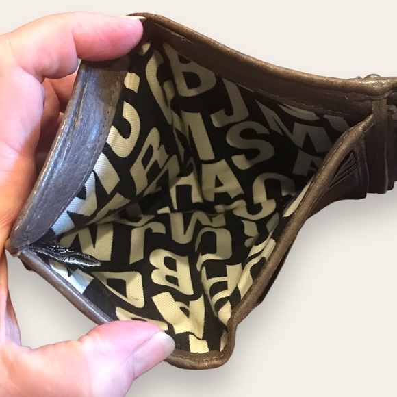 MARC BY MARC JACOBS Womens Gray Tri Fold Leather Wallet - Picture 8 of 9